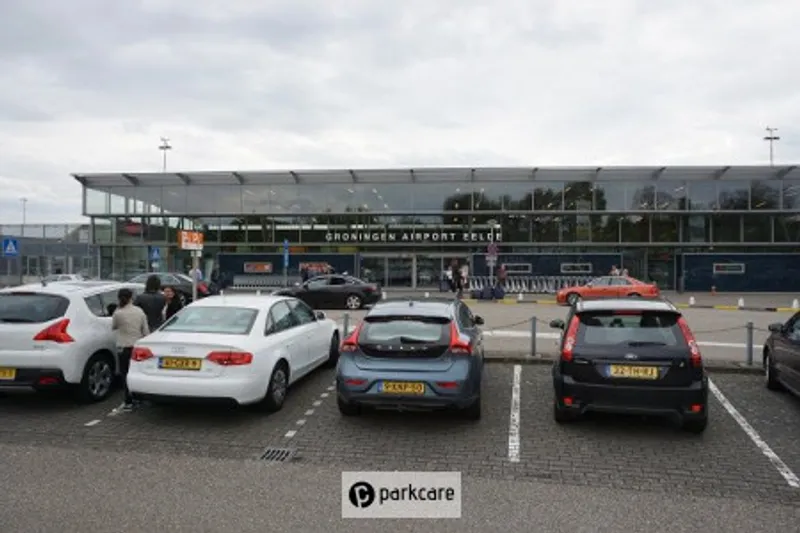 P1 Groningen Airport foto 2